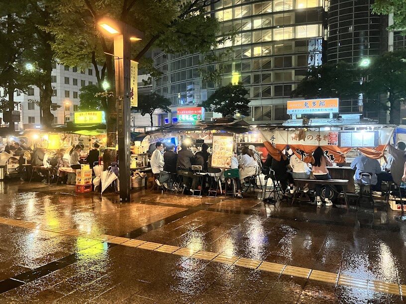 博多屋台雨の日